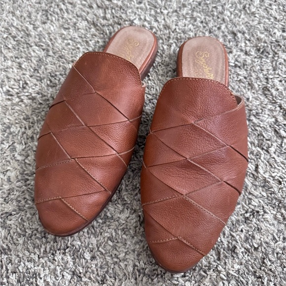 Seychelles To Die For Flats brown leather mule Size 7.5 - Picture 2 of 5